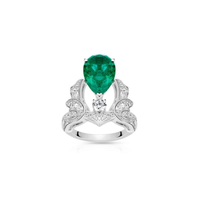 

BELLUX 925 Silver Synthetic Zircon Ring Pear shaped Emerald Round Small White Diamond Crown Ring for Women