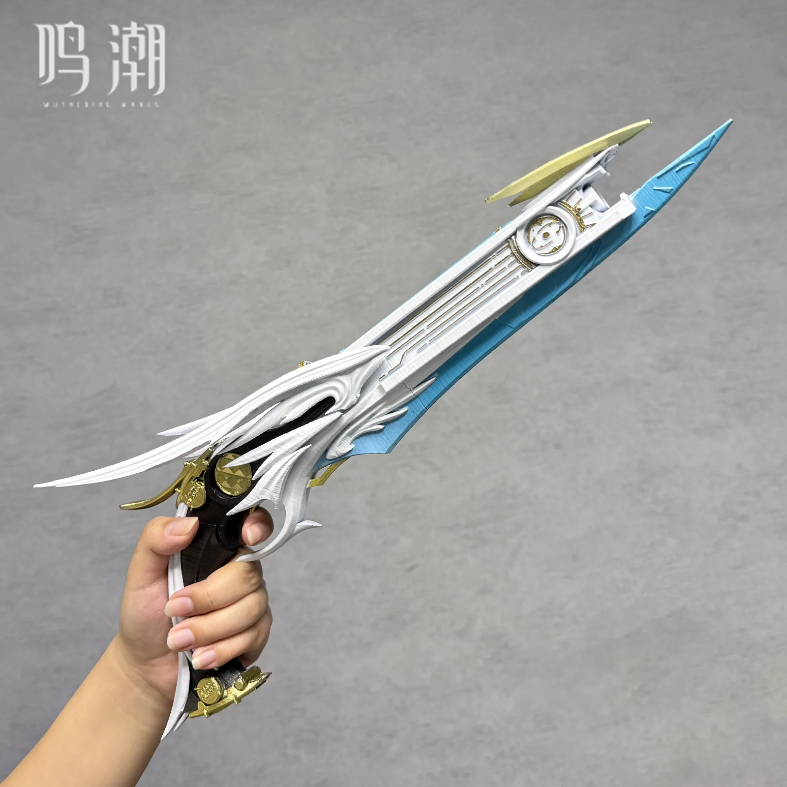 อุปกรณ์ประกอบคอสเพลย์กัลเบรนาจาก Wuthering Waves อาวุธกัลเบรนาสำหรับงานฮาโลวีน งานคาร์นิวัล ของเล่นสวมบทบาทสำหรับผู้ใหญ่ ทั้งผู้หญิงและผู้ชาย