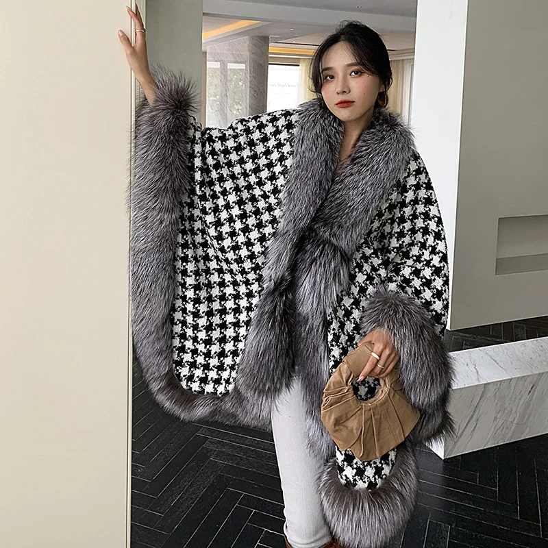 Cloak Coat For Women's Shawl Winter 2023 New Casual Warm Thousand Bird Lattice Long Splicing Real Fox Fur Silver Fox Female Coat