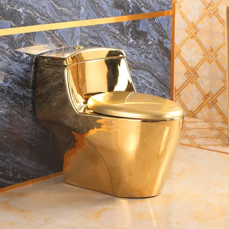 European Style Gold Toilet: Luxury Ceramic Flush - close-up view