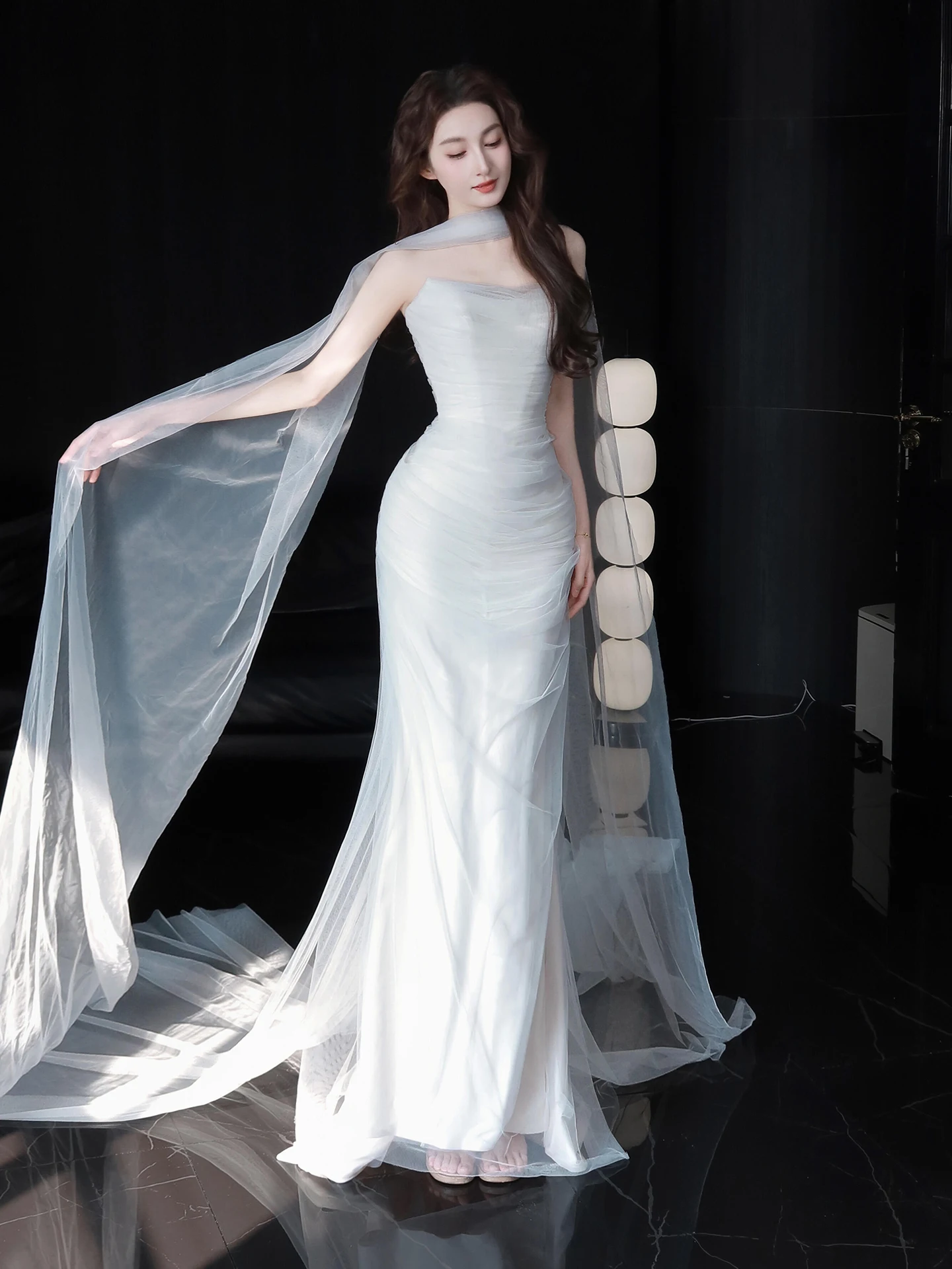 

Bridal Gown Morning oot Engagement White Fi Tail Bustier Long Skirt Korean Sle Wedding Dr with Sa Hotel Indoor