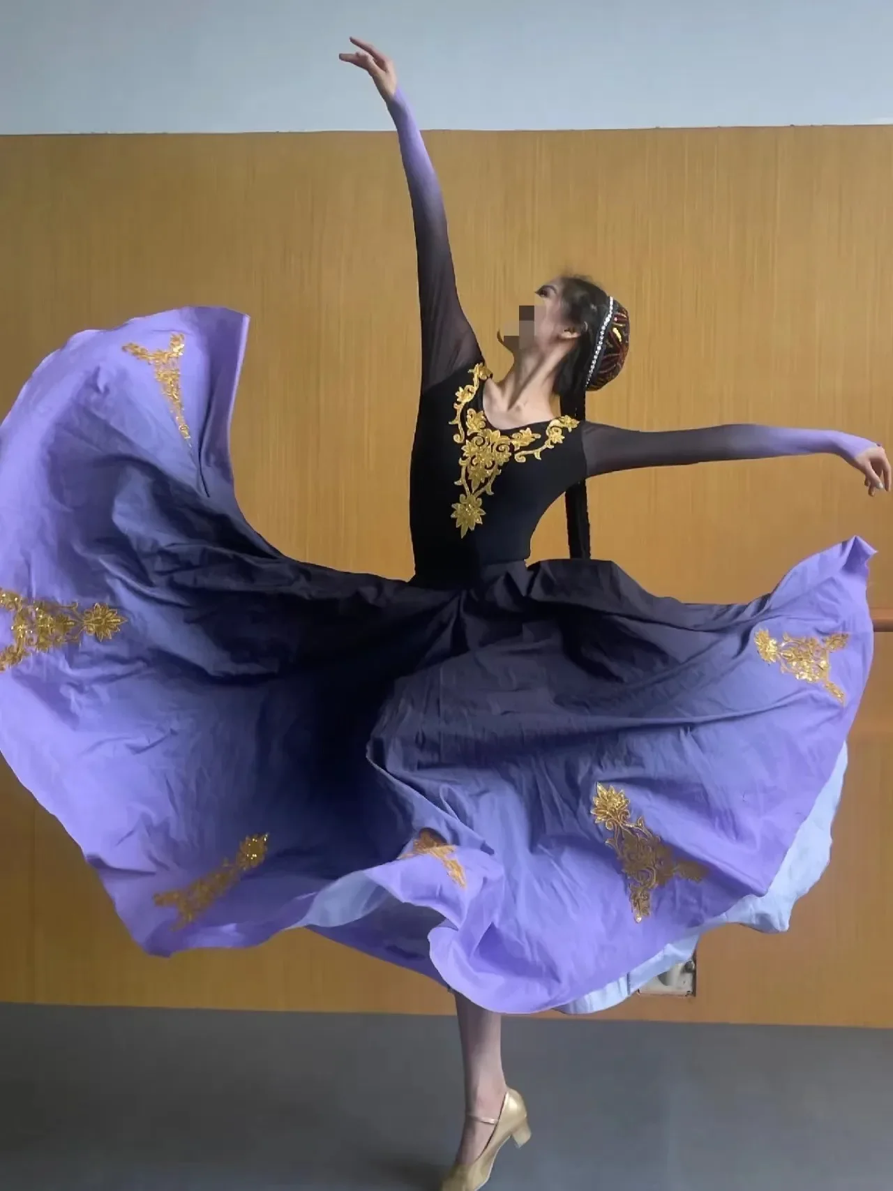 Chinese Uighur Dance Dress Women Stage Include Tops Hat Skirt