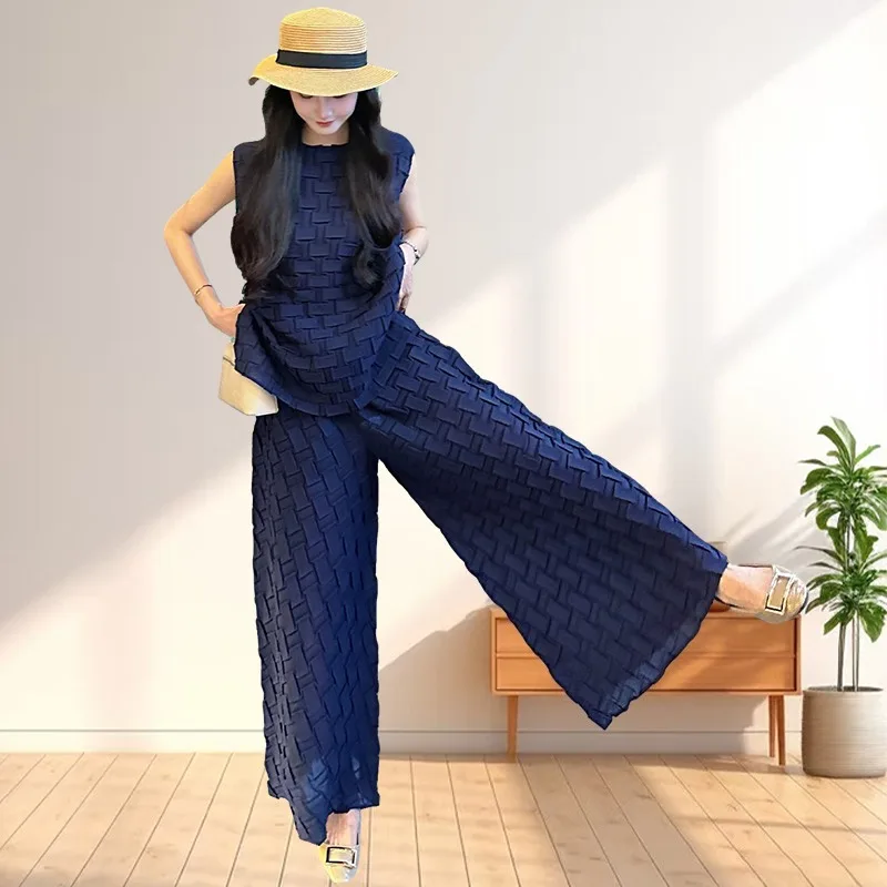 

Miyake New Retro Navy Blue Summer Sleeveless Undershirt Top Plus Size Loose Stretch Wide Leg Pants Pleated Two-piece Commuter