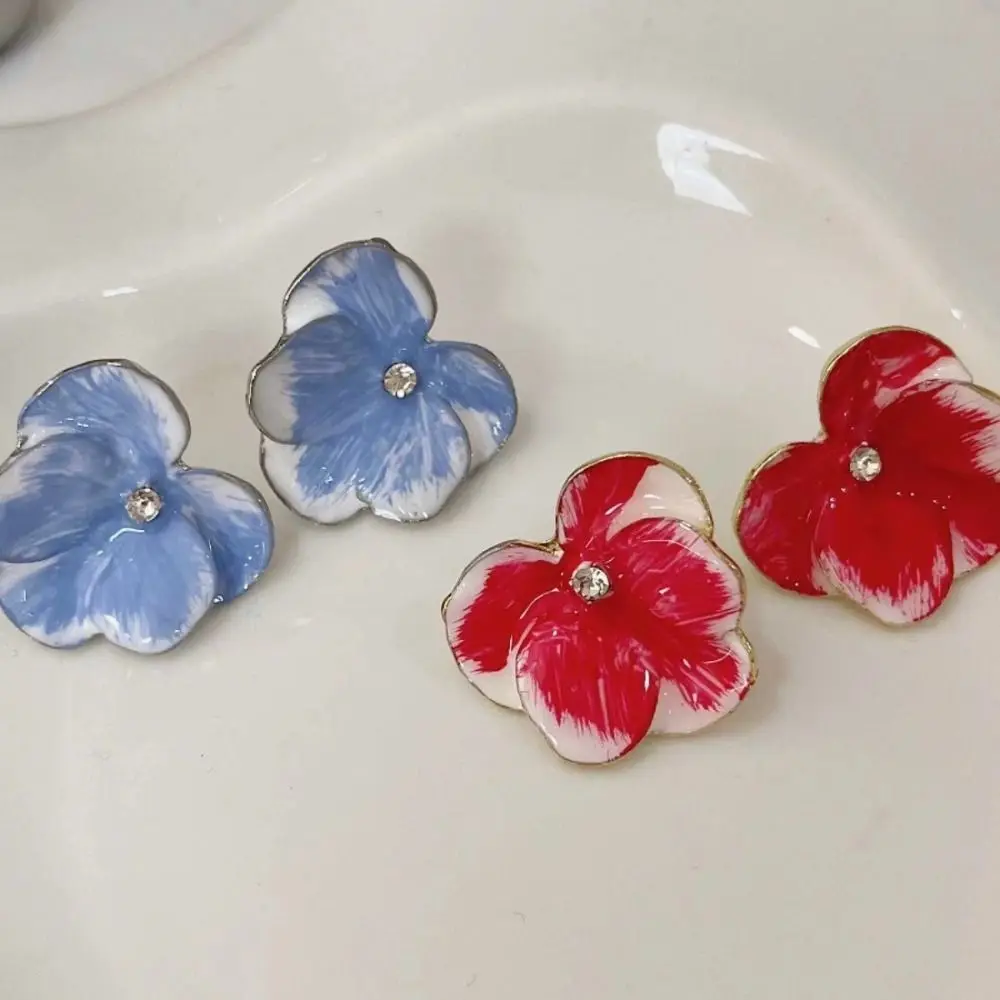 Уникальные серьги-гвоздики для девочек