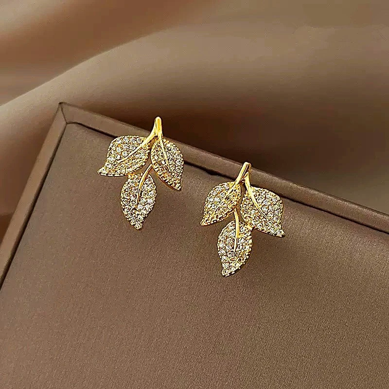 Huitan Chic Leaves Stud Earrings Gold Color Modern Fashion Temperament Accessories for Women Daily Wear Party Versatile Jewelry