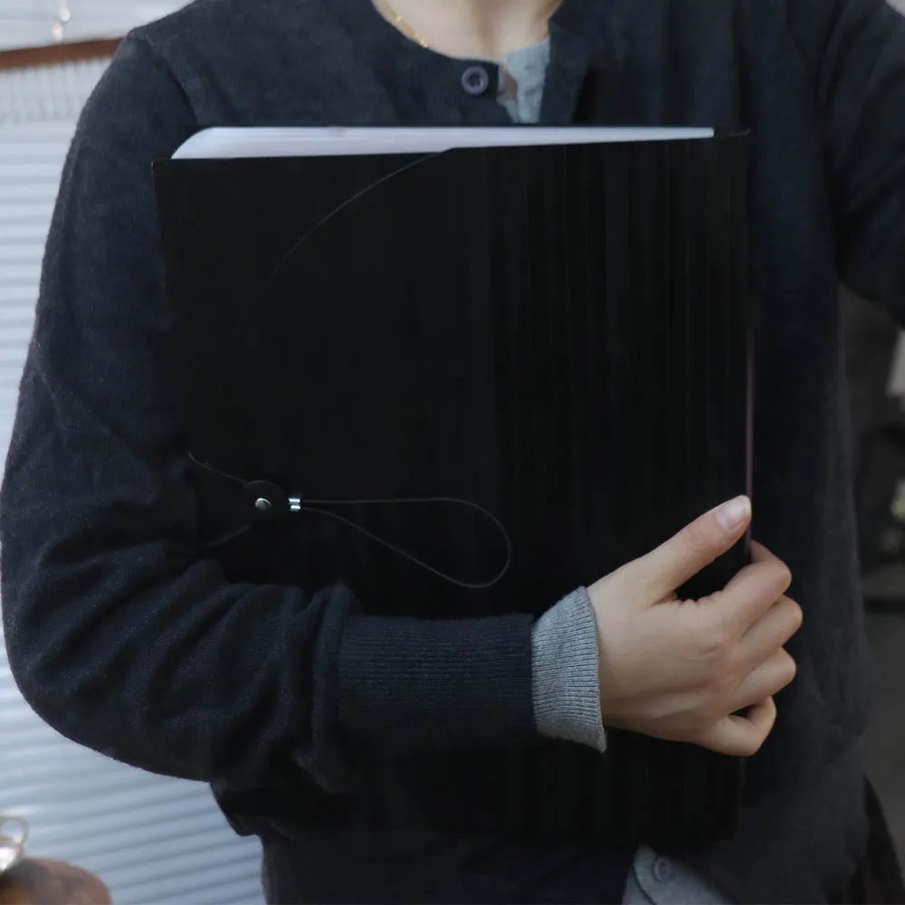 

Convenient 25 Pockets File Folder Organizer Rainbow Plastic Expandable Filing Box Multi-Purpose A4 Art Supplies Folder School