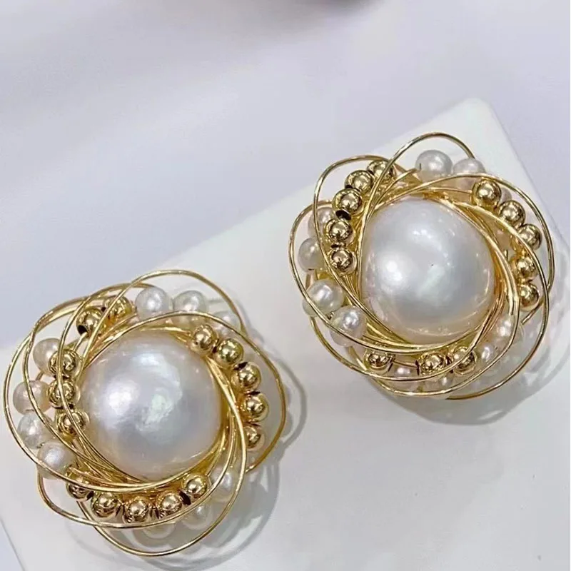 

14k gold-filled natural freshwater pearl earrings Zhuji pearl stud earrings are handmade