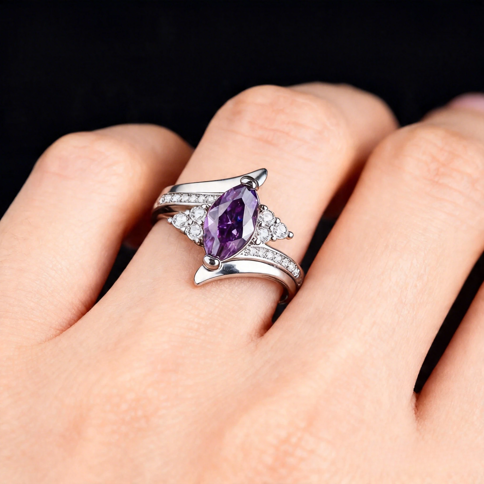 Three-dimensional Micro-inlaid Geometric Couple Rings Personalized Horse Eyeliner Design Ring for Women Exquisite 2026 Wedding