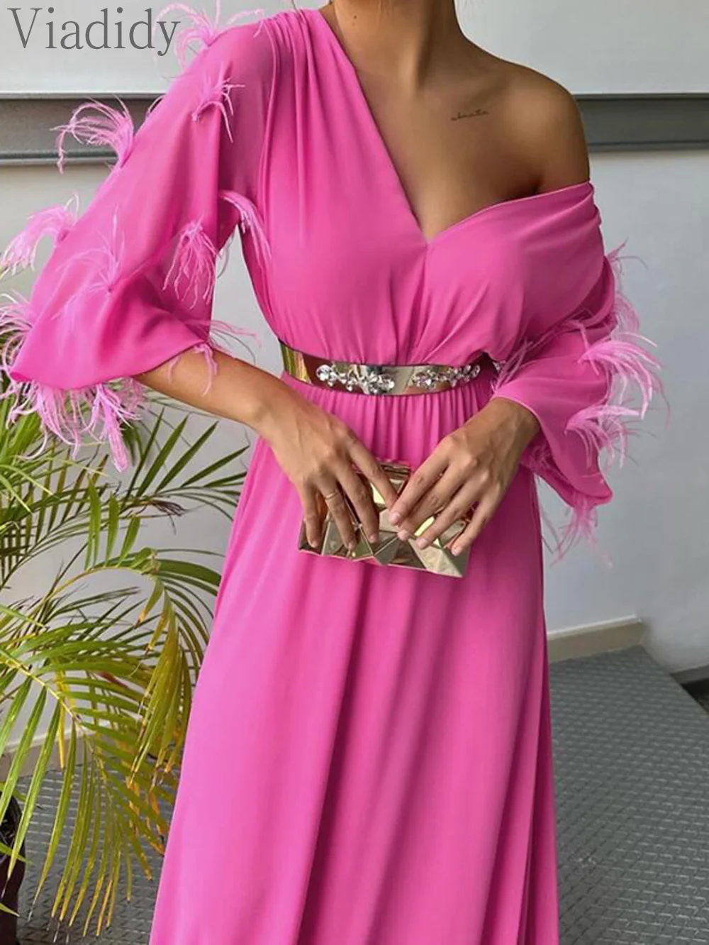 

Women Sexy Solid Color Backless Bell Sleeve Deep V Neck Backless Feather Detail Maxi Dress