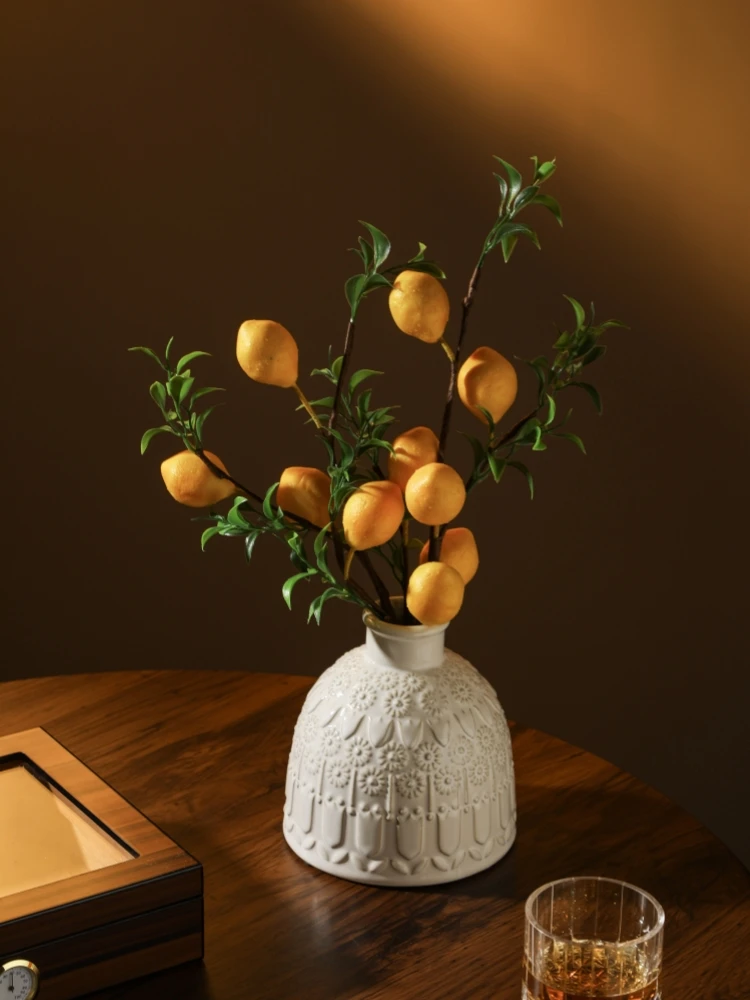 Retro American Ceramic Flower Vase Living Room  Flower Decoration Small Diameter High End Simple Modern Style White Porc...