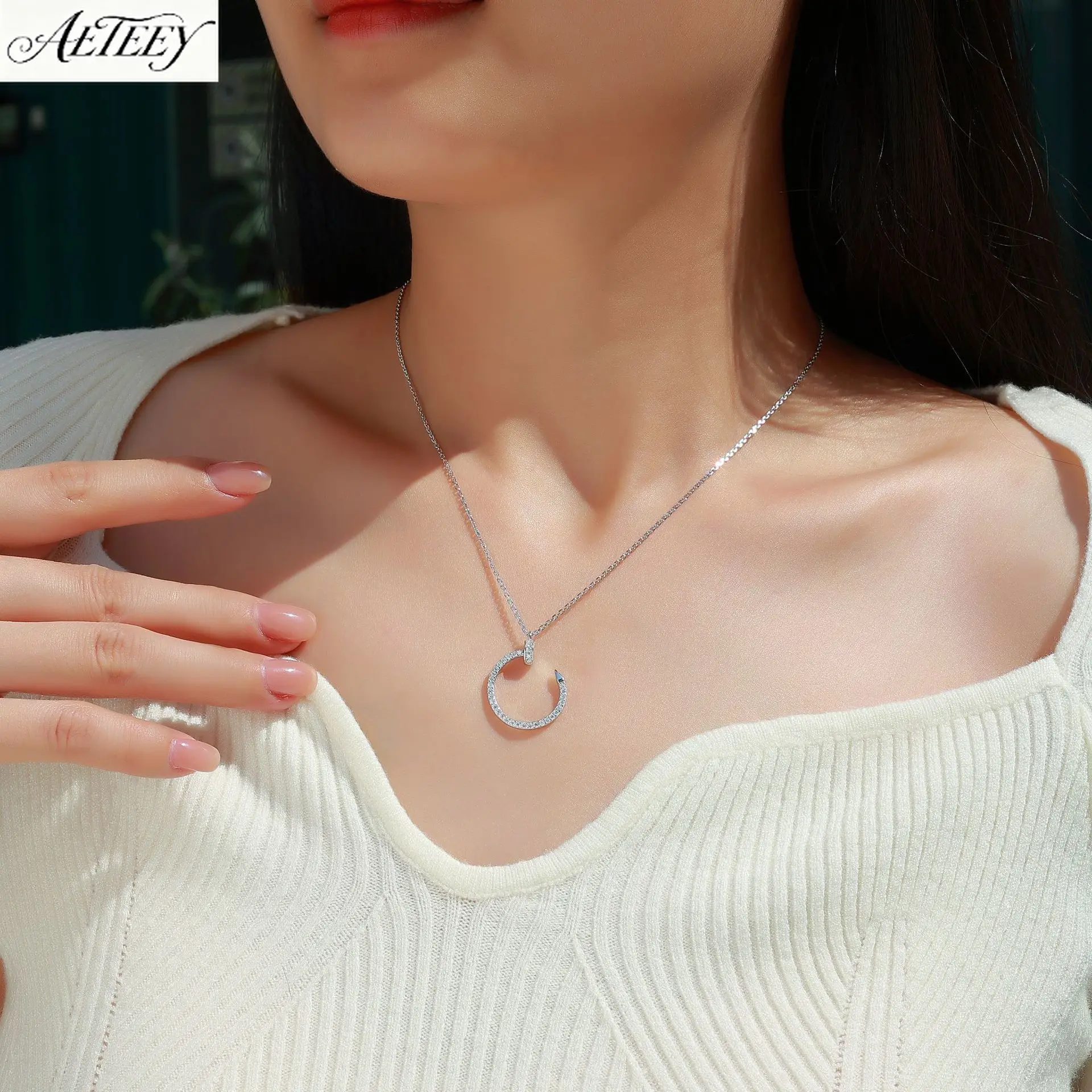 collar-de-plata-s925-con-media-luna-abierta-de-moissanita-para-mujer-joyeria-minimalista-de-nicho-casual-y-versatil-para-la-clavicula