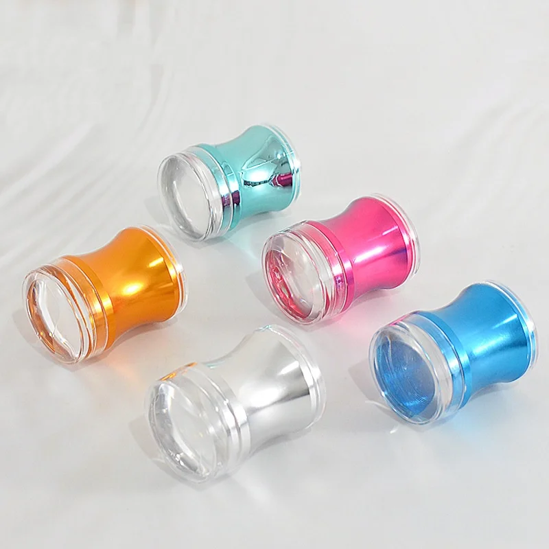 네일 아트 실리콘 스탬프, 전기 도금 된 대형 투명 스탬프 헤드, 뚜껑 DIY 인쇄 도구, 스크레이퍼 도구 세트 2개와 함께 제공됩니다.