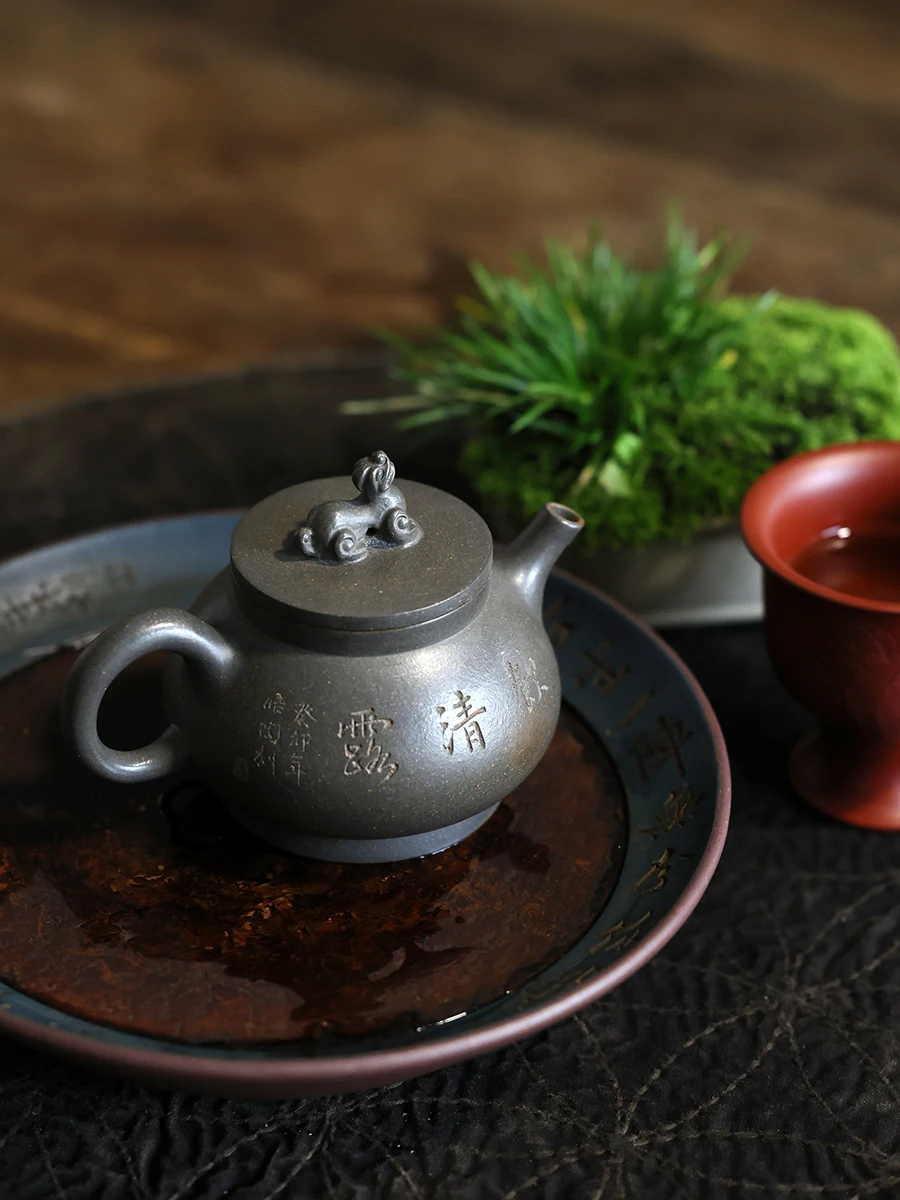 Yixing Raw Ore Handmade Yixing Clay Teapot Retro Domestic Teapot Segment Mud Kiln Baked Wangyue 160c Inner Push Hole