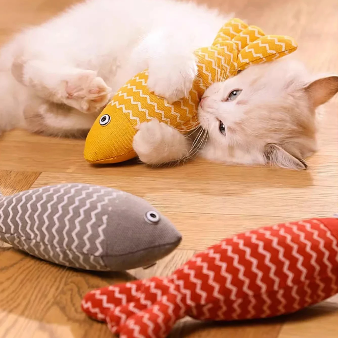 Teeth Grinding Catnip Toys Funny Interactive Plush Cat Toy Pet Kitten Chewing Vocal Toy Fish Bite Cat mint For Cats