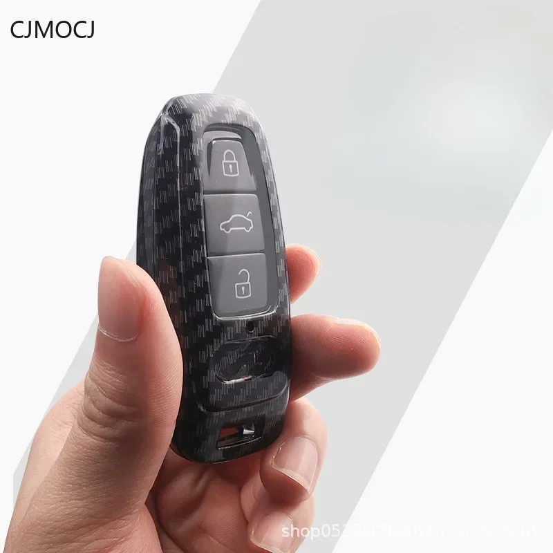 

Carbon Fiber Car Key Case Cover Holder Key Shell Buckle for Audi A3 A4L A6L A7L Q2L Q3 Q7