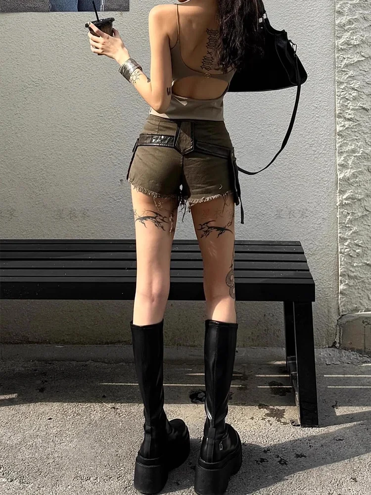 Pantaloncini di jeans marroni da donna Streetwear Y2k Mini pantaloni da cowboy a vita bassa Harajuku Pantaloncini di jeans vintage anni 2000 Abiti oversize