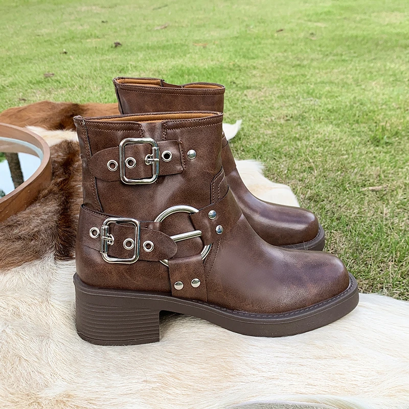 Winter Platform Cowboy Boots Women Shoes Fashion Slip on Mid Heel Bota Ladies Retro Mordern Bootties Short Boots