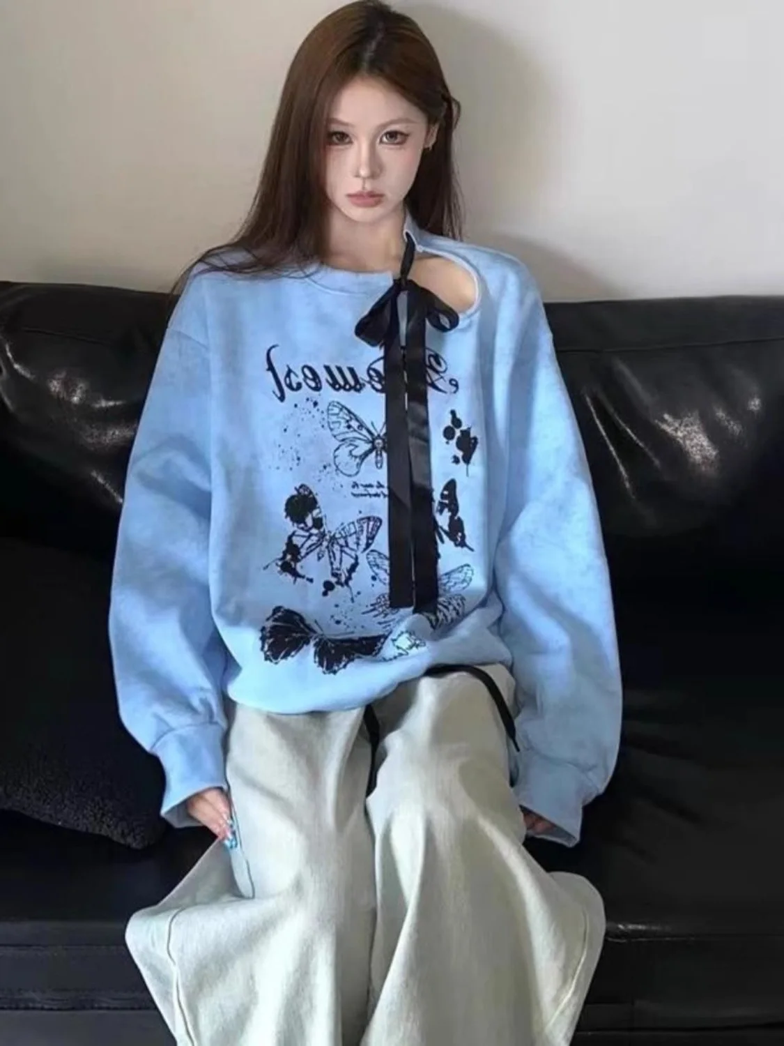 

Sweet Bow Off-Shoulder Sweatshirt Women Spring Autumn New Design Sense Old Loose Long-Sleeved Pullover Top