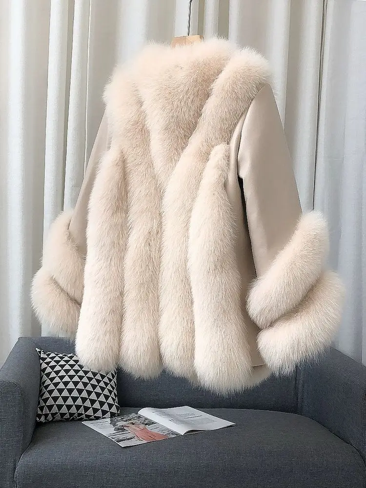 Whole Skin Fox Fur Grass Women's Mid length 2023 New Fur Integrated Sheep Skin White Duck Down Down Coat Winter
