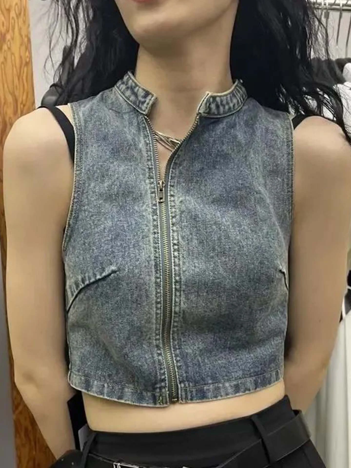 ベスト チョッキ 薄手 レディース ベスト Vネック 冬 コーデュロイ ノッチド フルジップ パディング レギュラー ヘビー 防風 防御 トレーニング Y2K