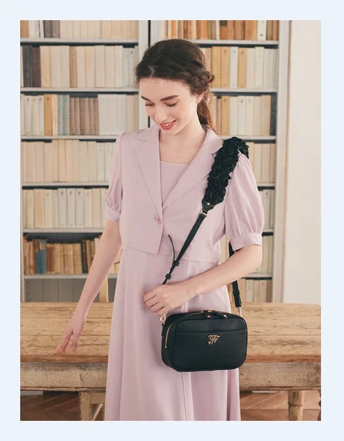 Japanese Style New Letter F Cute Satin Lace Shoulder Strap Crossbody Bag Ladies Small Square Bag Women's Leather Shoulder Bag