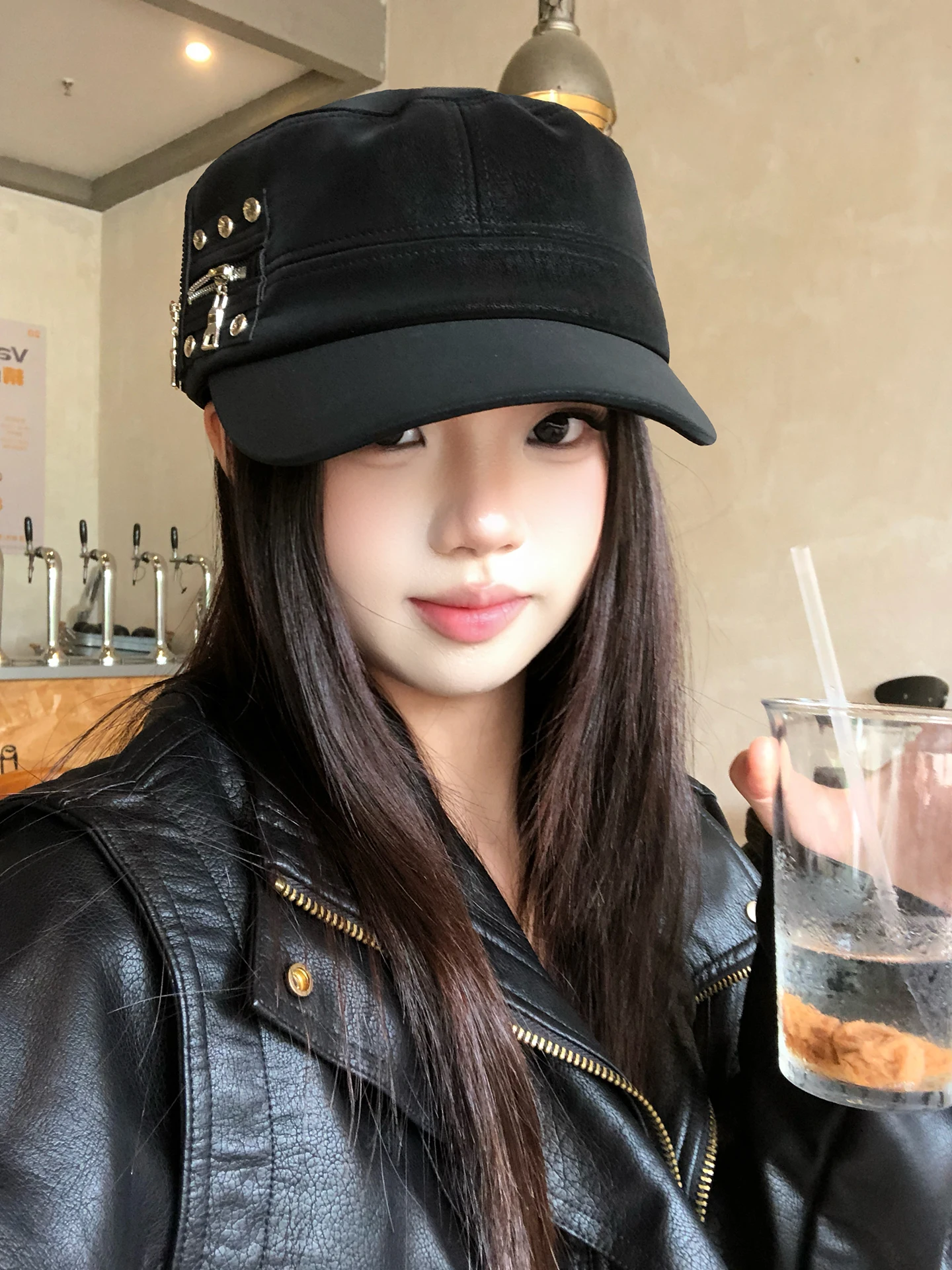 Retro Spicy Girl Style Rivet Zipper Flat Top Riding Hat Women Street Personality Design Large Head Size Versatile Beret Hat