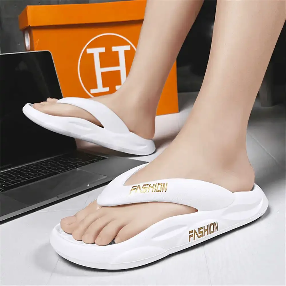 41-42 Household Shower Slippers Summer Clappers Shoes Sandal Men Bathroom Sneakers Sport New Low Offer Designer