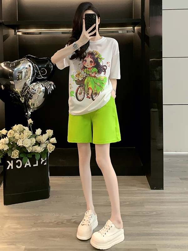 

Comfortable Lazy Style Women's Sportswear Set Short Sleeve T-Shirt And Green Shorts Two-Piece Suite Active Youthful Look