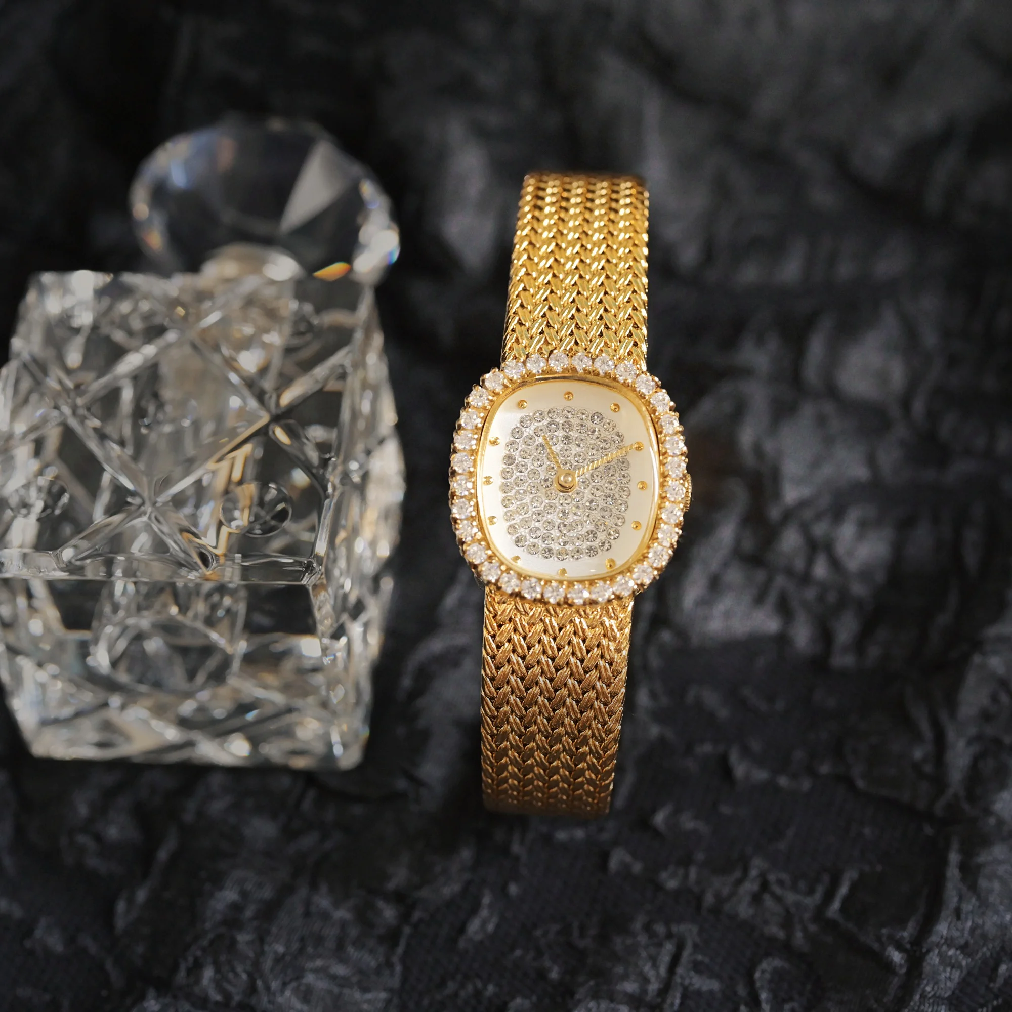 High quality 2024 new quartz women's retro watch rhinestone Vintage Japanese Mov lady  original brand woven strap luxury