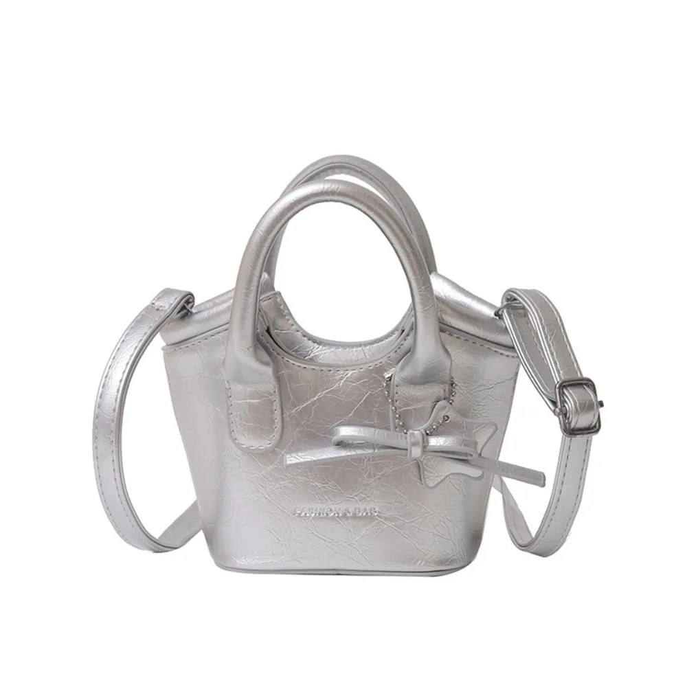 

Большая сумка-тоут, мини-сумка-корзина, милая сумка через плечо с подвеской в виде звезды и банта, серебряная сумка из искусственной кожи с буквенным принтом, женская сумка на плечо в корейском стиле