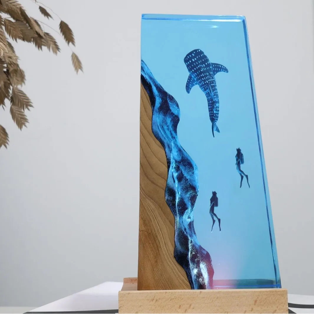 

NEW Deep-sea Exploration Diver Resin Wood Lamp Marine Decorative Piece Creative Home Decoration Craft Exquisite Gift