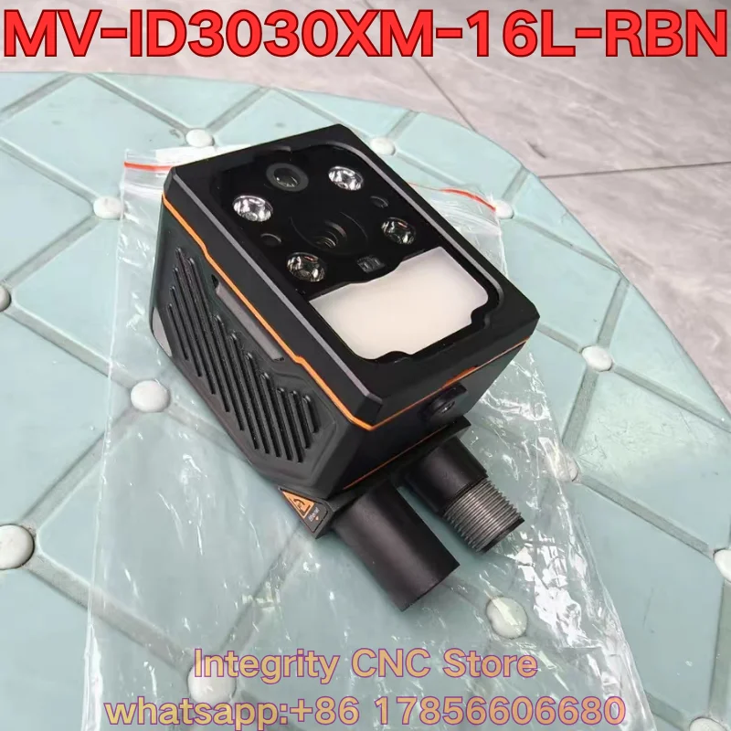 Second-hand MV-ID3030XM-16L-RBN industrial code reader function test is normal view 2