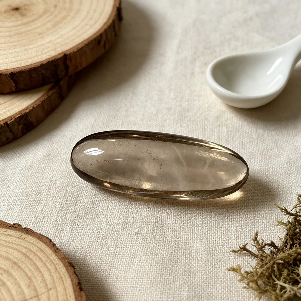 Polished Oval Smoky Quartz Worry Stone, Natural Palm Crystal for Meditation Chakra Balancing, Pocket Crystal for Stress Relief