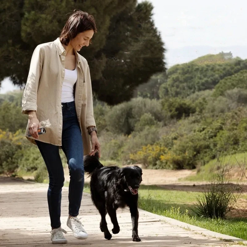 Ultrasonic Dog Repeller Anti Barking Stop Bark Electronic Dog Repellents Training Device High Power Expeller