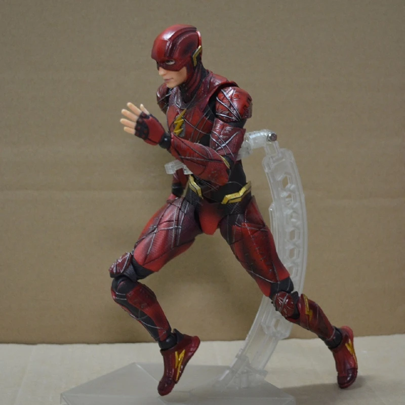 Neue 24 cm Flash Barry Allen Figur PVC Gemeinsame Bewegliche Garage Kit Skulptur Modell Ornamente Sammlung Junge Spielzeug Geburtstag Spielzeug geschenke