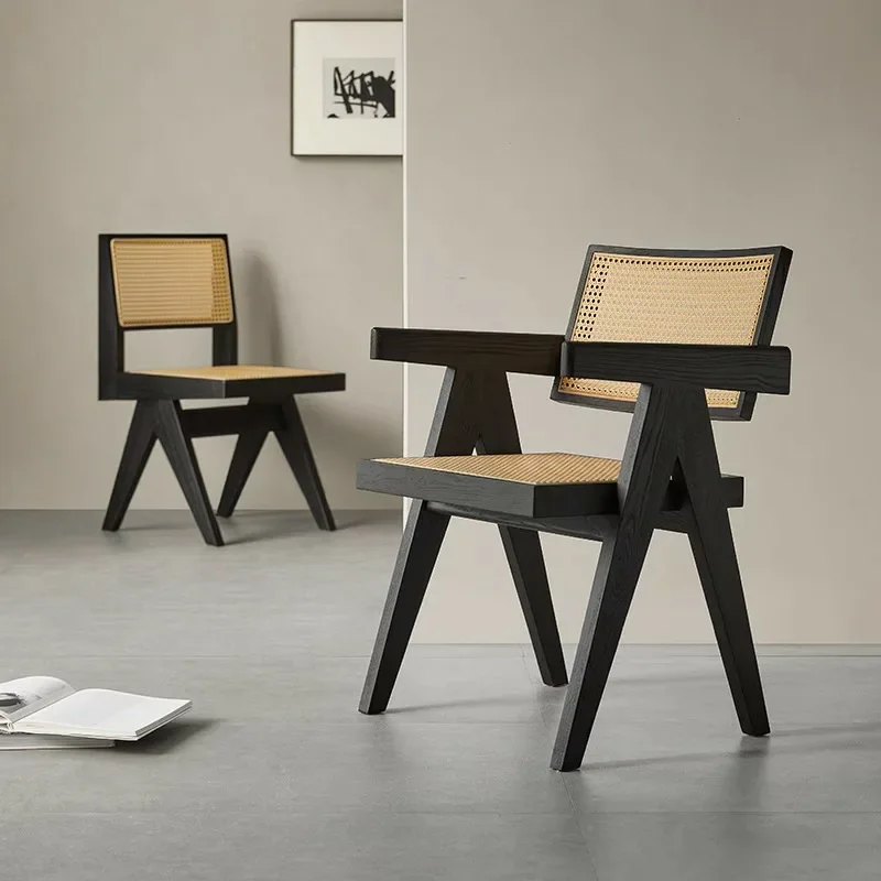 كرسي طعام من الخشب الصلب من Wabi Sansan مع مسند للذراعين من خشب الرماد الأسود المنزلي #2