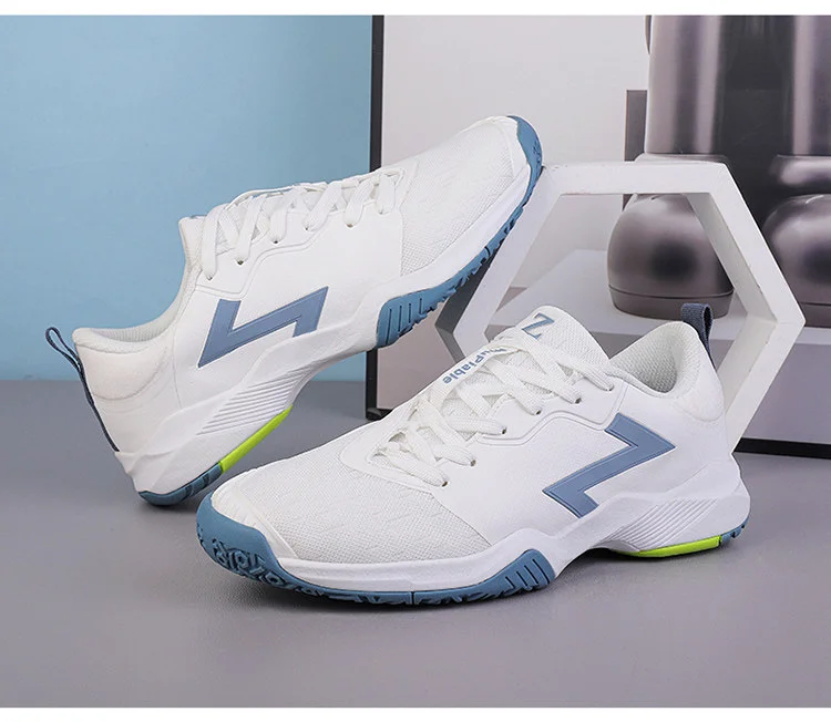 รองเท้าวิ่งน้ำหนักเบาพิเศษ รุ่นใหม่ ฤดูใบไม้ผลิ 2025 รองเท้ากีฬาผู้หญิง หนัง ระบายอากาศ พื้นนุ่ม กันลื่น รองเท้าลำลองน้ำหนักเบา