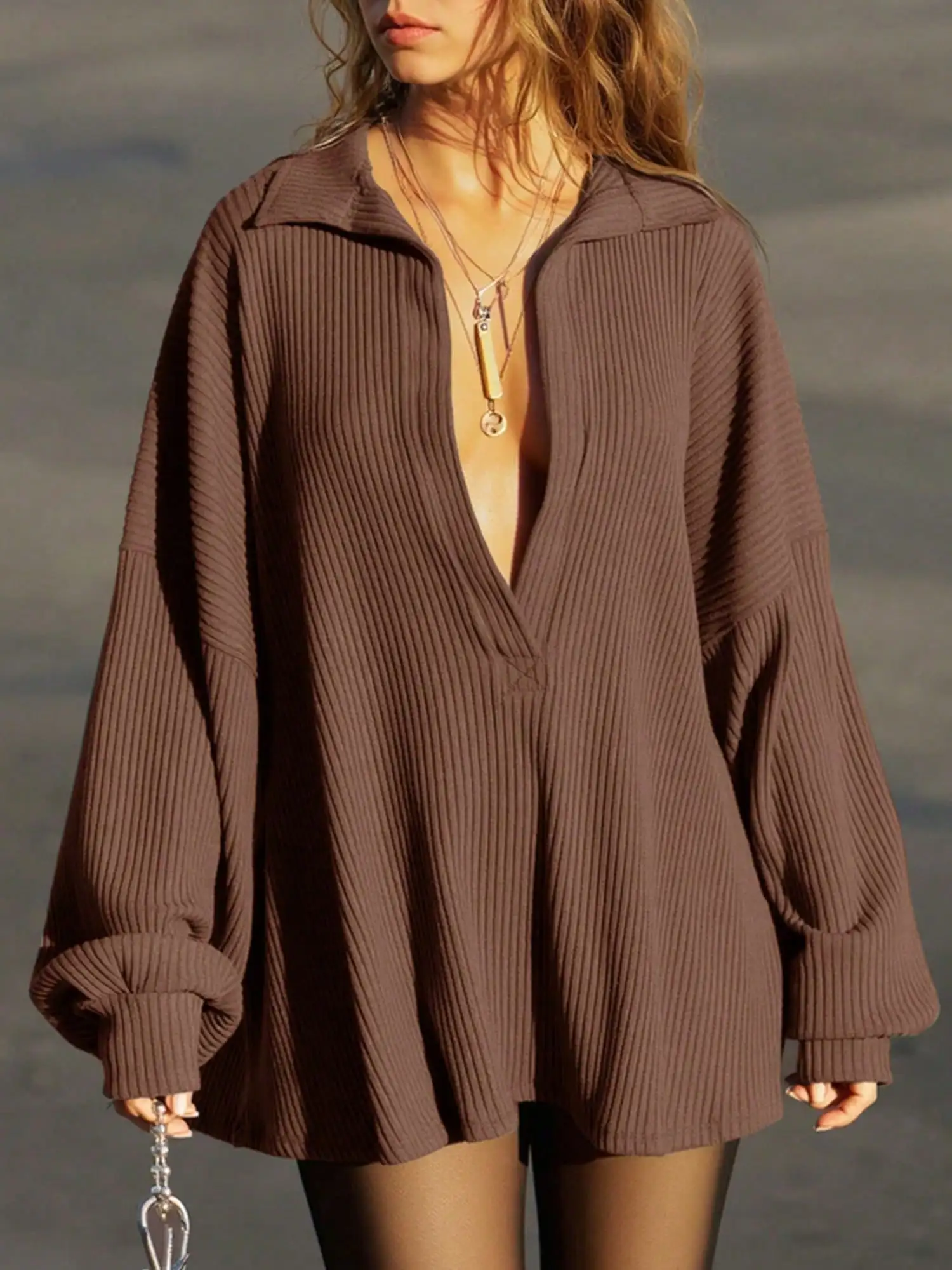 

Вязаный топ Y2K с глубоким V-образным вырезом | Негабаритная многослойная футболка с длинными рукавами | Осенний повседневный уличный свитер | Свободный контрастный крой Slim Fit