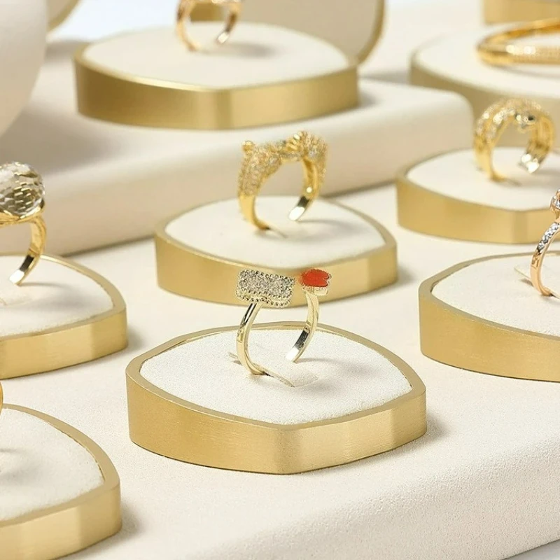 

Super fiber metal luxury ring jewelry display props earrings jewelry frame necklace window display set