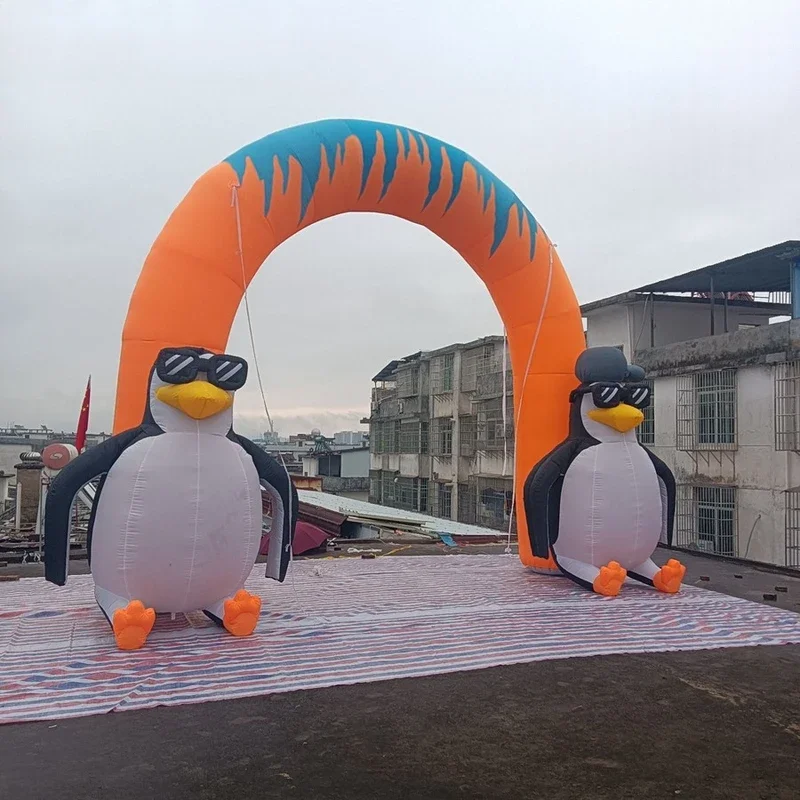 inflatable Penguin Arch -shaped The Door Of The Activity Door Swimming Pool Is Used