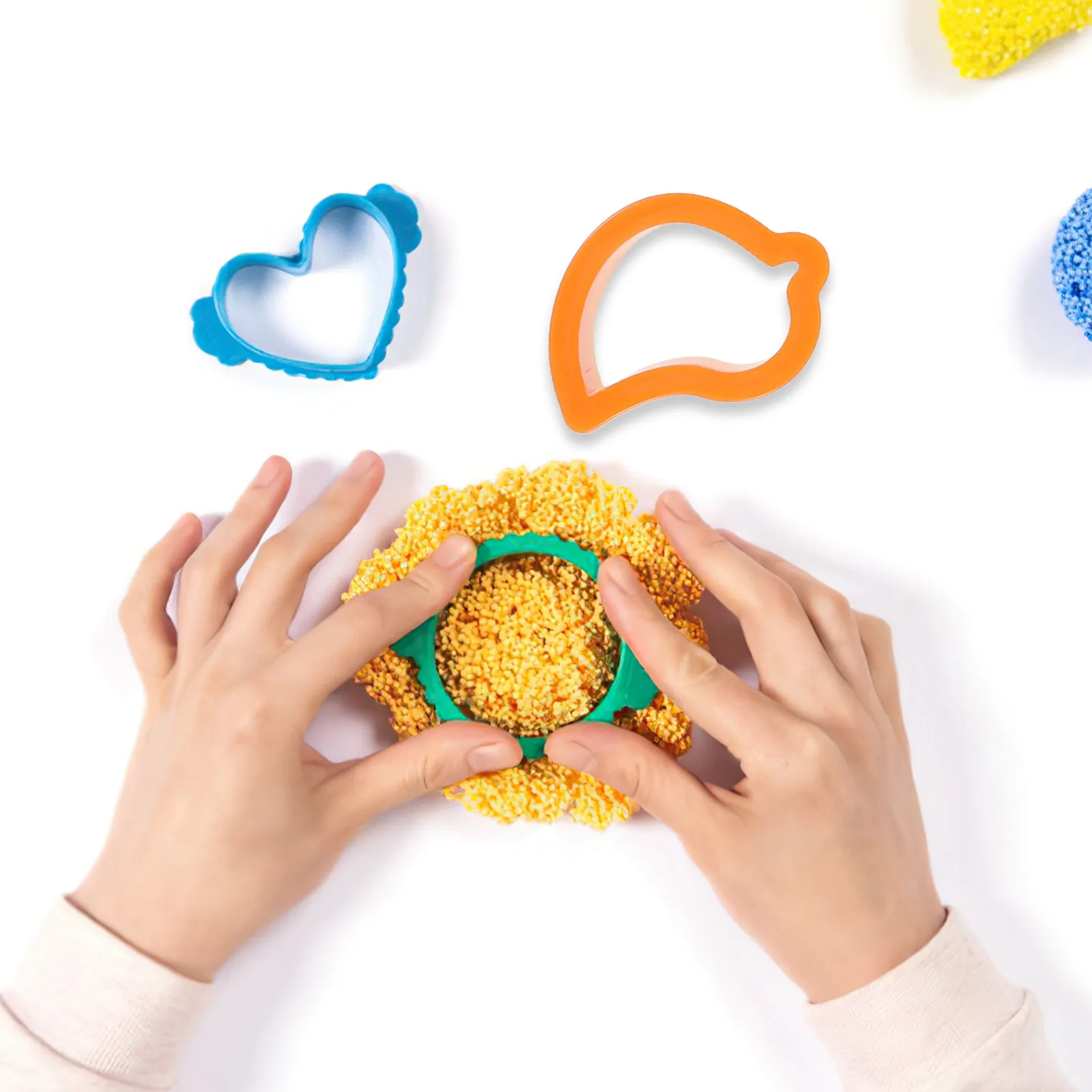 

25Pcs Polymer Clay Cutters Set Clay Earring Cutters for DIY Jewelry Making Lightweight Portable Polymer Craft Tools