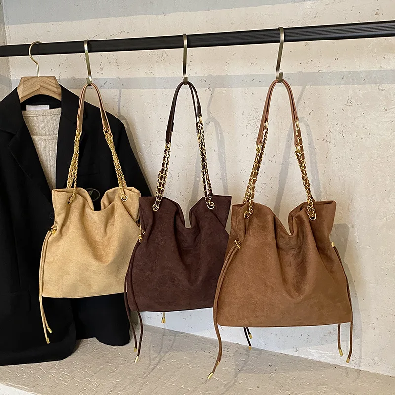 

Новая винтажная женская сумка-хобо 2025 года, сумка через плечо большой вместимости, просторная сумка через плечо, текстурированная и универсальная ​