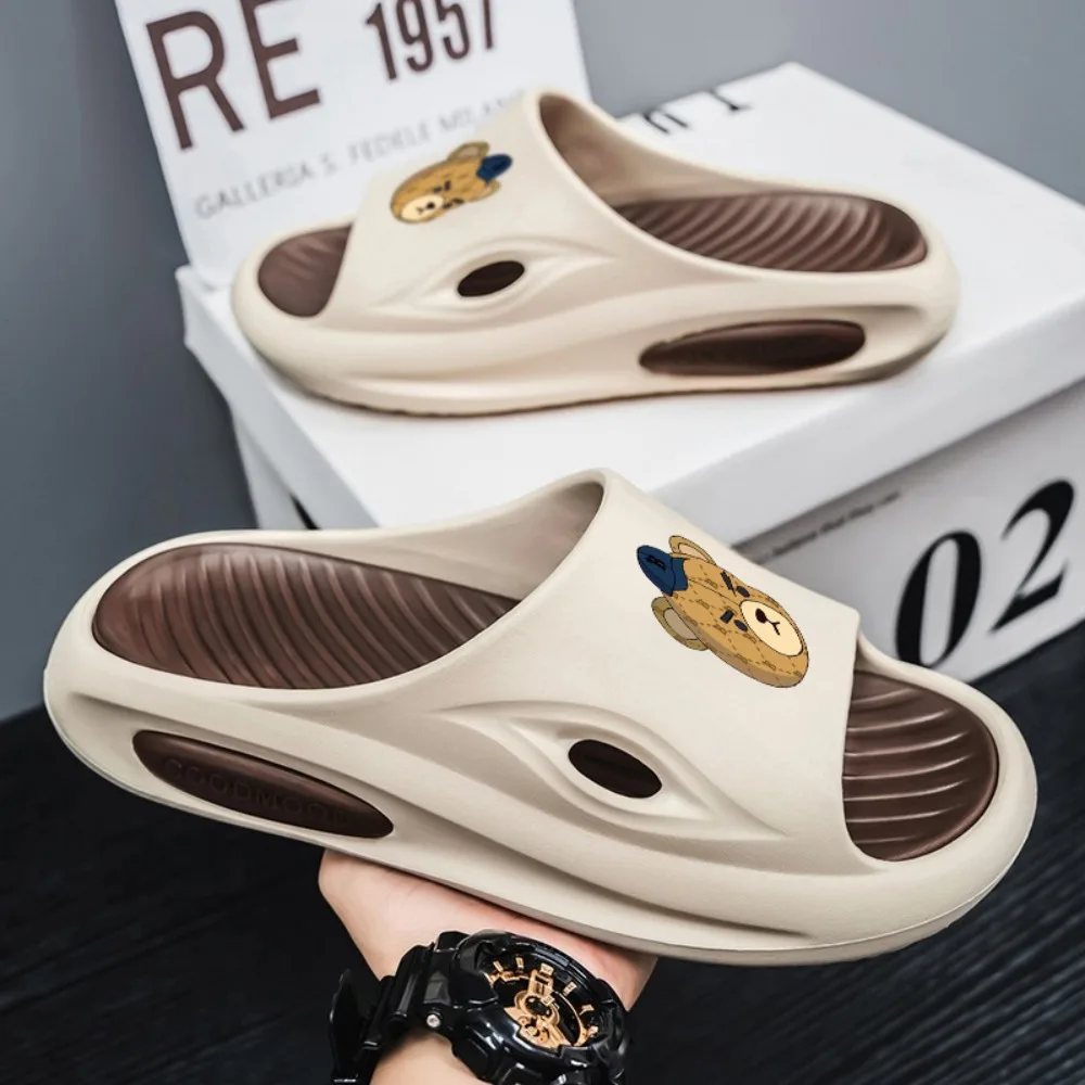 

2026 Men's Fashionable Thick Sole Casual Sandals Non Slip Outdoor Beach Slippers