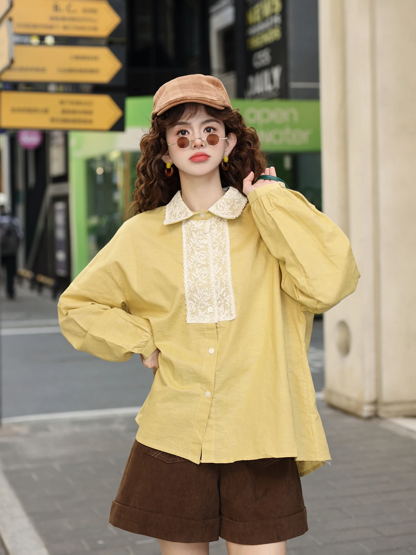 

Женская блузка Chen Jiajie Lazy Sle с длинным рукавом, кружевным воротником, свободного кроя, визуально стройнящая, в винтажном стиле, с рукавами-колокол, из полиэфирного волокна