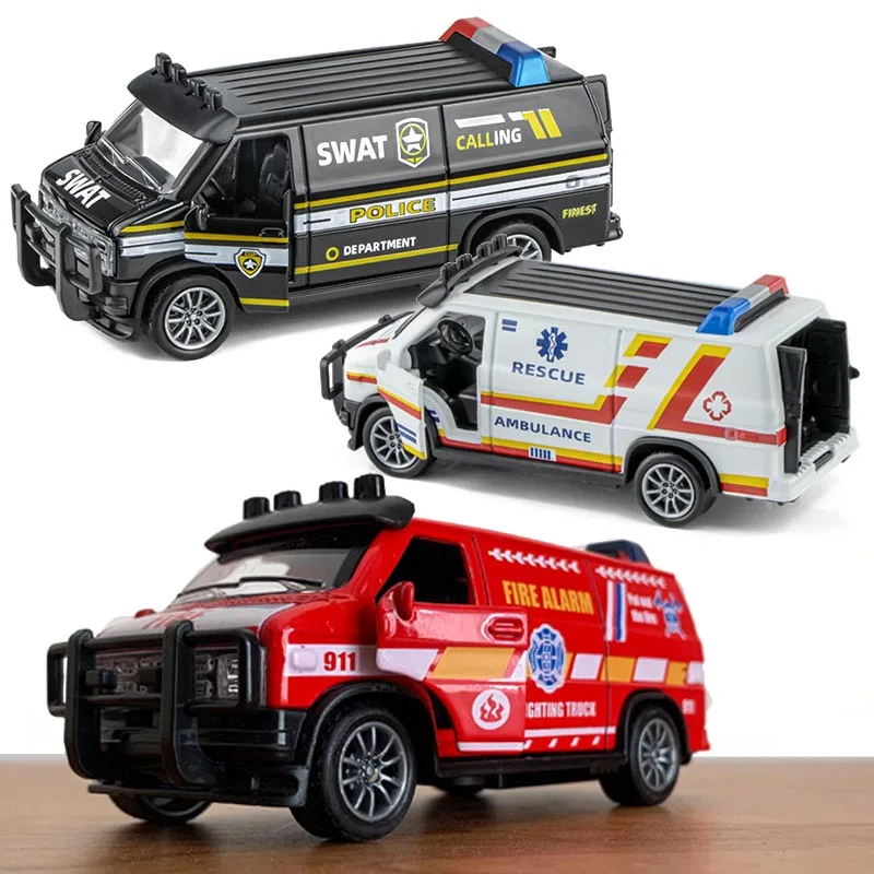Ambulancia Van coche de policía modelo simulación aleación juguete tirar hacia atrás coche vehículo simulación colección regalos juguetes niños
