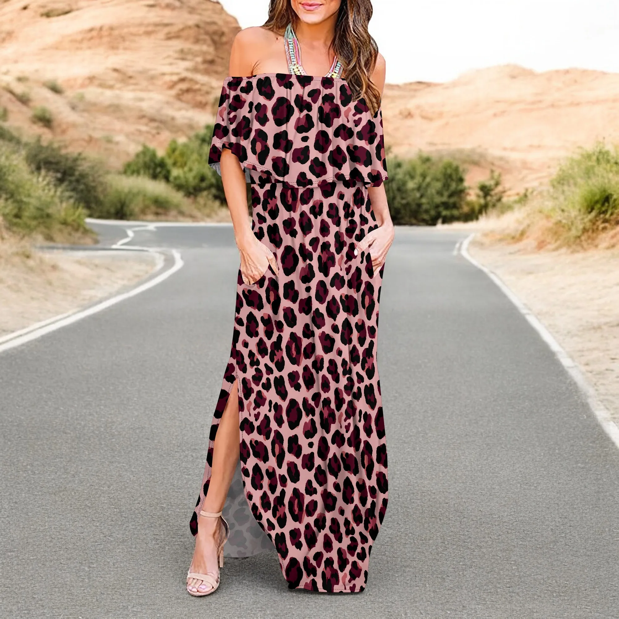 ผู้หญิงปิดไหล่ Ruffle Party Dresses ด้านข้างแยก Beach Maxi Dress