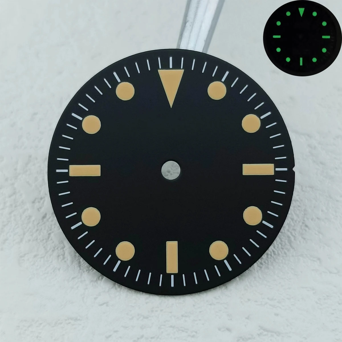 28.5mm Vintage Dial NH35 Dial No Logo Green Luminous Support Customized Logo Suitable for NH35/NH36 Movement