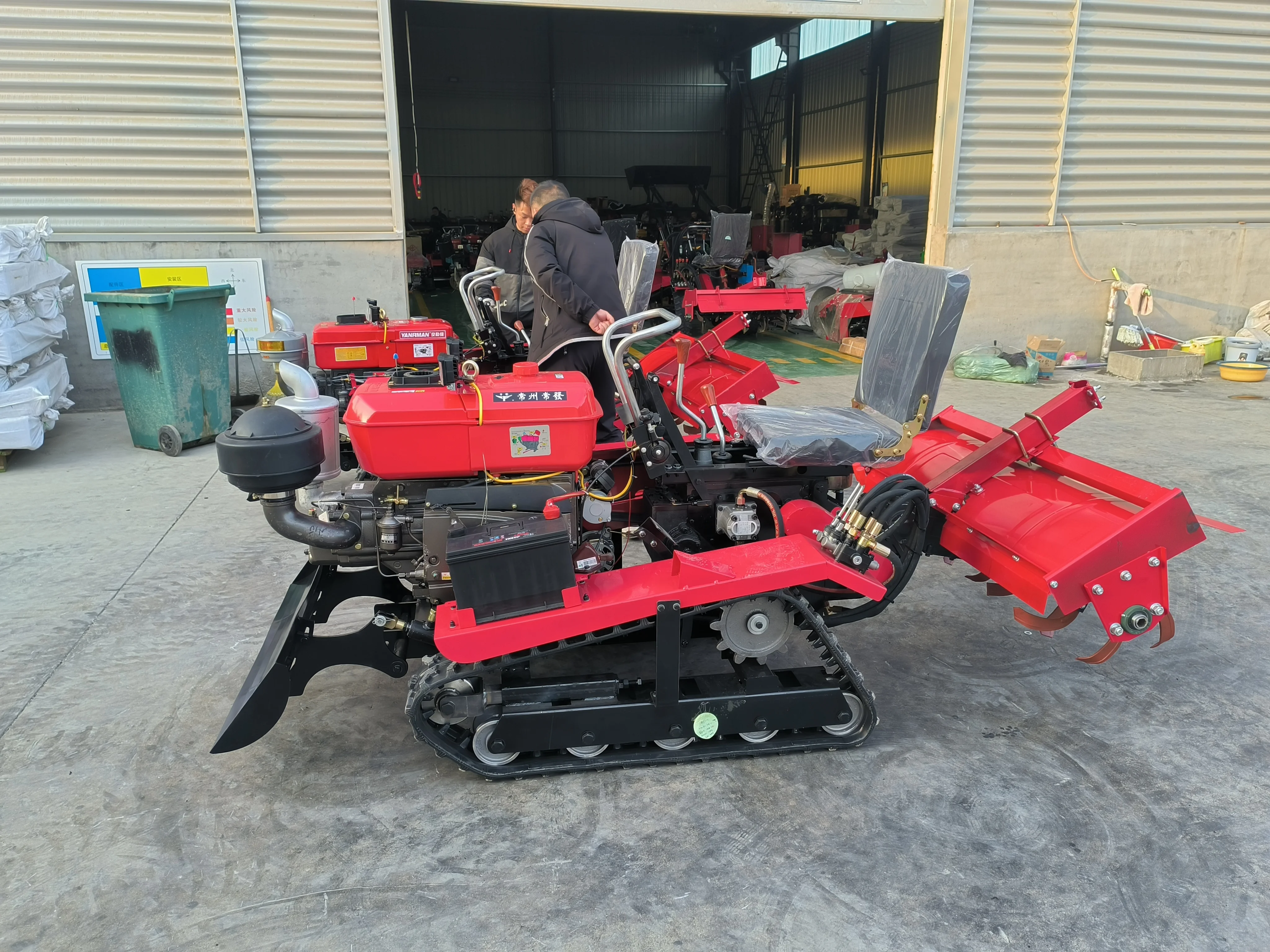 High-quality farming agricultural tractor with front-end loader cultivator agricultural garden cultivator