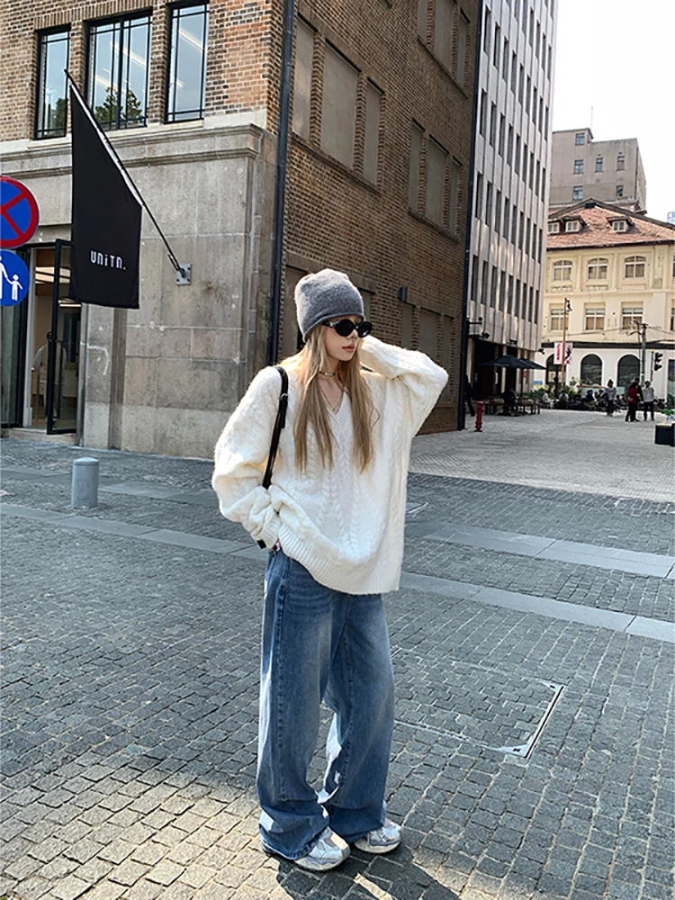 

Loose Comfortable V-ne Twist Knit Sweater Women's Autumn Winter Soft Thi Medium-length White Knitted Top Lin Chu