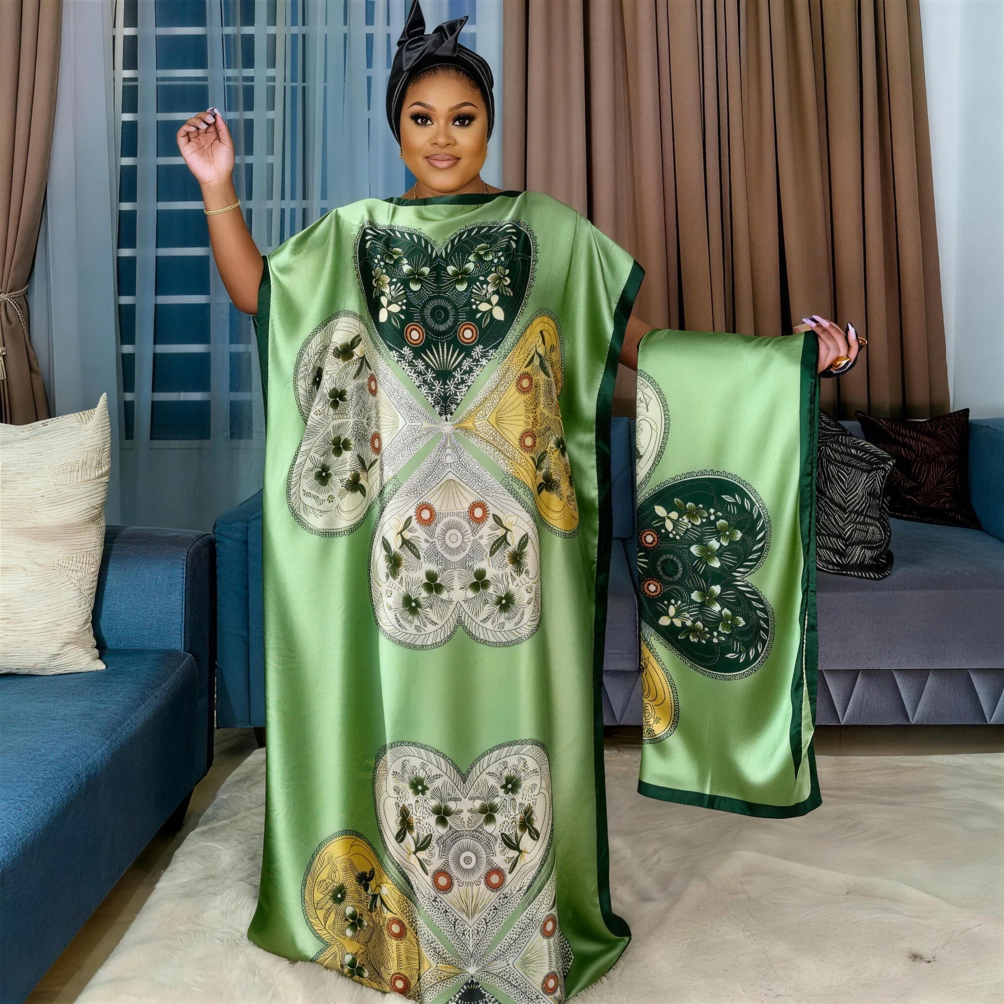 

Комплект: Африканская накидка оверсайз и шарф для женщин больших размеров